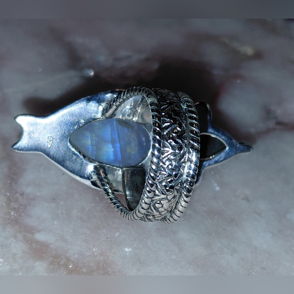 Gigantic Moonstone And Black Onyx Statement Ring - Picture 5 of 16